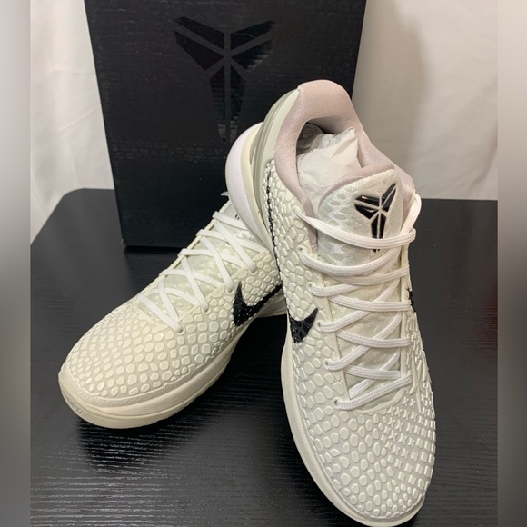 Meet the Posher Other - Nike Zoom Kobe 6 Not used